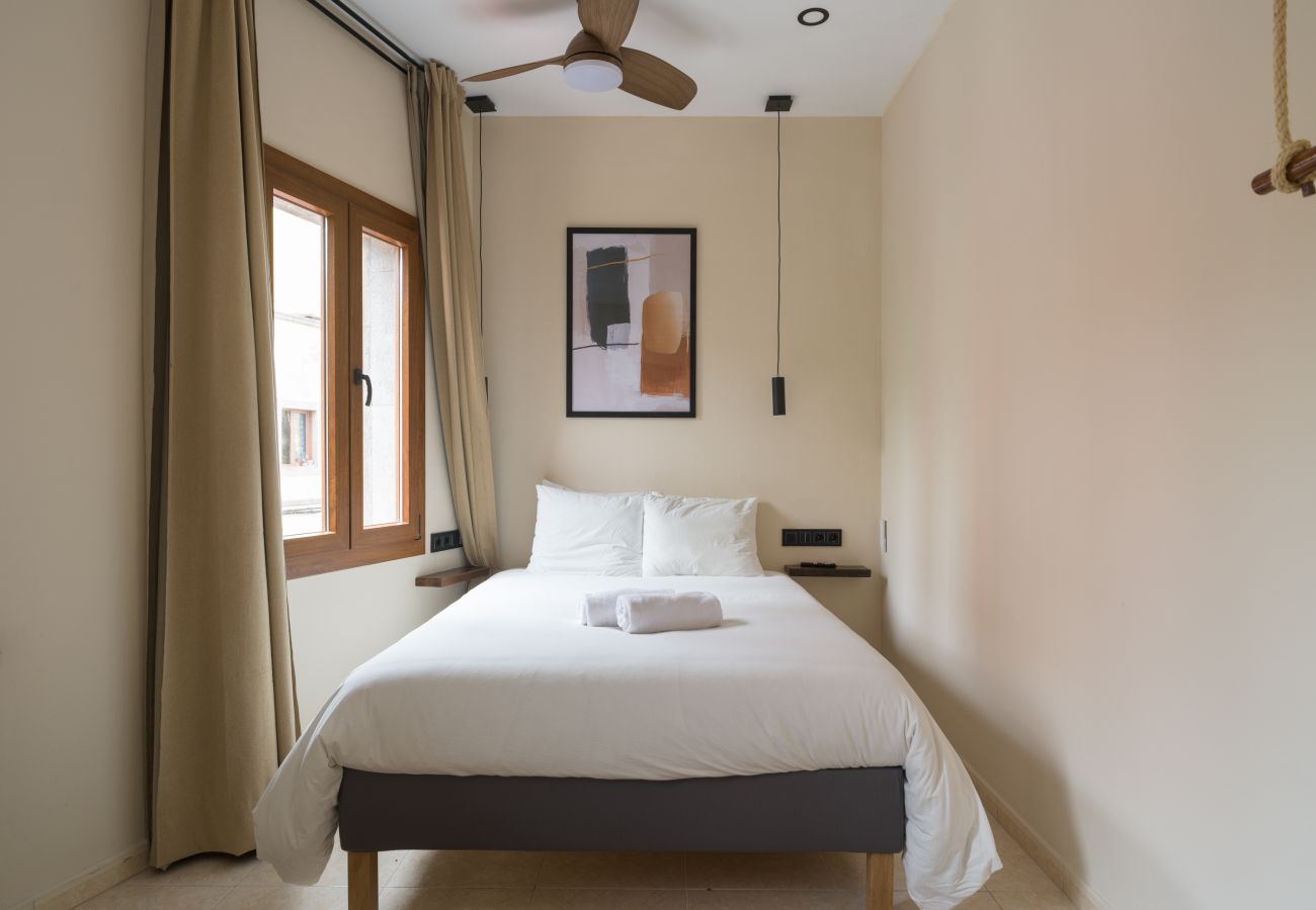 Alquiler por habitaciones en Las Palmas de Gran Canaria - No. 80 Room 7 with Balcony