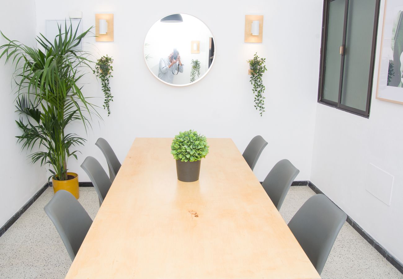 Rent by room in Las Palmas de Gran Canaria - No.13 Ibiza